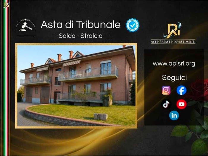 Appartamento con 5 locali in vendita in Via Torino, Centro, Vezza d'Alba