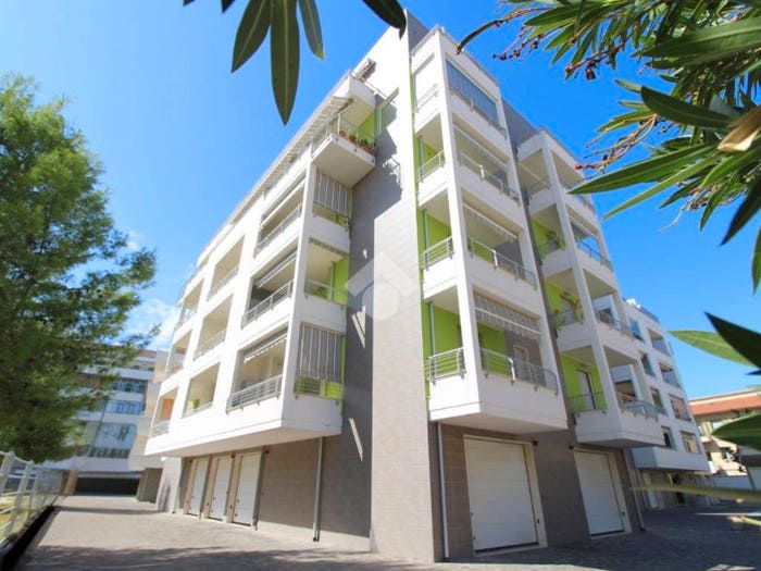 Appartamento quadrilocale in vendita in Via Filomusi Guelfi Francesco, Stadio Lungomare Colombo, Pescara