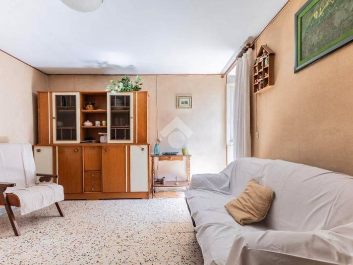 Appartamento quadrilocale in vendita in Via Piave, Centro, Caprarola