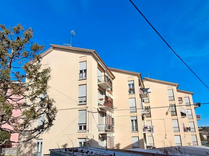 Appartamento trilocale in vendita in Via Montello, Vighizzolo Cascina Varenna, Cantù