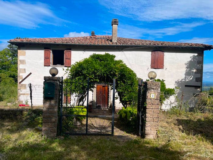 Casa con 6 locali in vendita in Podere Vaccarecce, Piancastagnaio