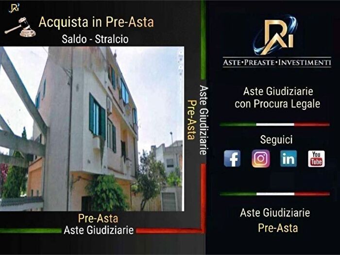 Appartamento quadrilocale in vendita in Via Potenza, Gioia Tauro