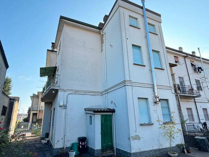 Casa con 6 locali in vendita in Via Giancarlo Rossi, Centro, Carpaneto Piacentino