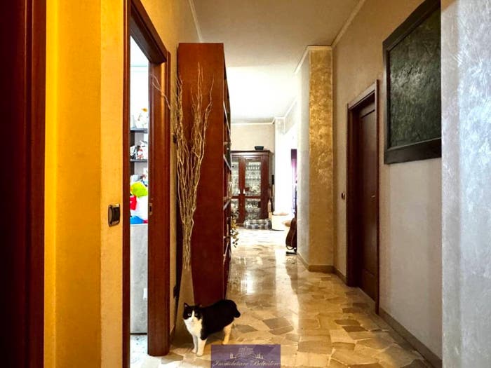 Appartamento con 5 locali in vendita in Via Francesco Baracca, Novoli, Firenze