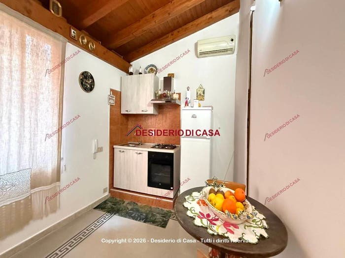 Appartamento quadrilocale in vendita in Via San Giovanni, Centro, Barcellona Pozzo di Gotto