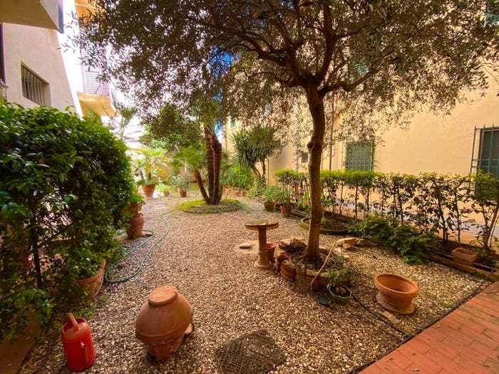 Appartamento con 5 locali in vendita in Piazza Pompeo Batoni, Isolotto Talenti, Firenze