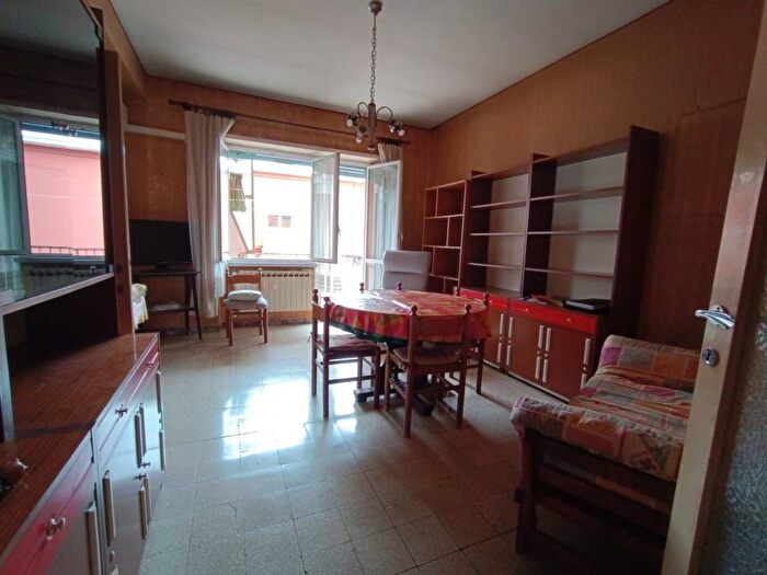 Appartamento trilocale in vendita in Via Valco di San Paolo, San Paolo, Roma