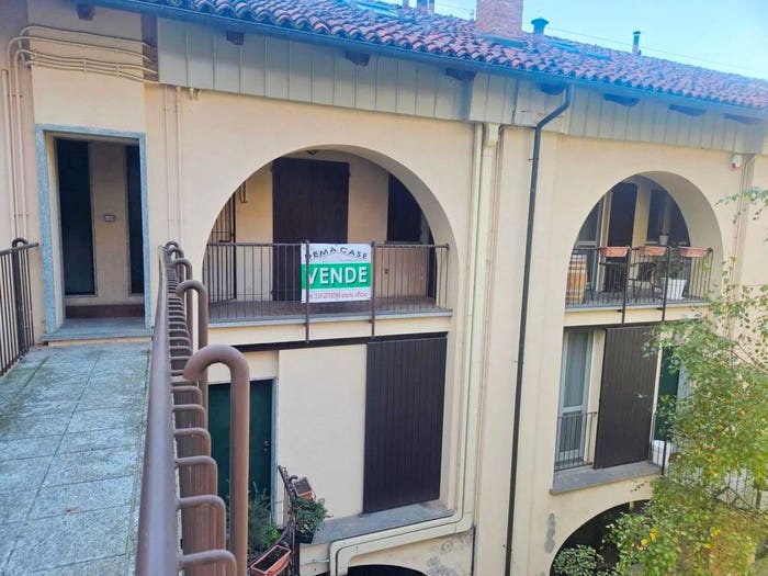 Appartamento con 5 locali in vendita in Via Salita Castello, Centro, Fossano