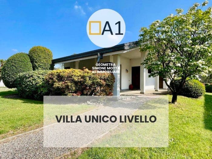 Casa quadrilocale in vendita in via monte resegone, Centro, Lentate sul Seveso
