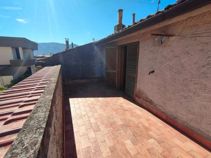 Casa trilocale in vendita in Corso Garibaldi SNC, San Salvatore Telesino
