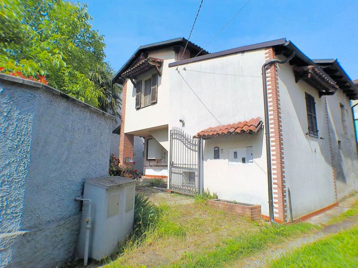 Casa con 5 locali in vendita in Via Roma, Centro, Cereseto