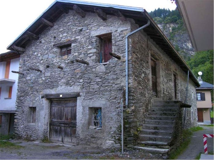 Casa con 6 locali in vendita in Centro, Campodolcino