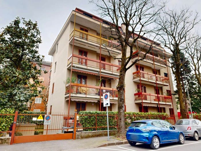 Appartamento con 5 locali in vendita in Via Trieste, Centro, Cesano Boscone