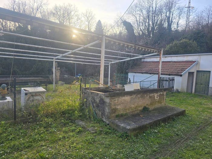 Appartamento trilocale in vendita in Via Baiarda, Mele