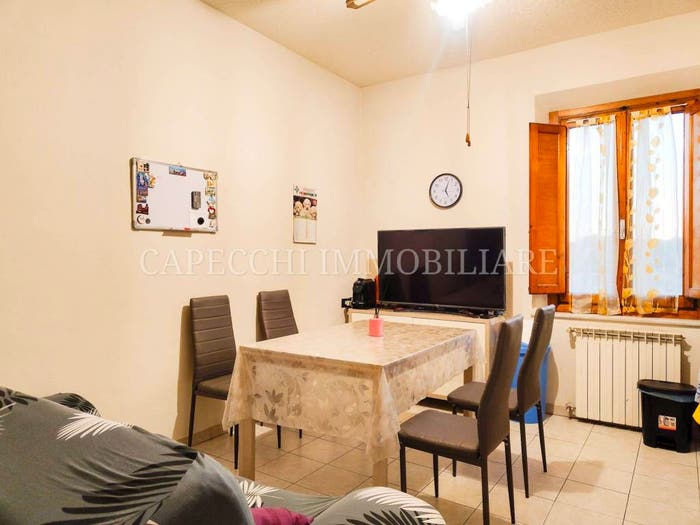 Appartamento trilocale in vendita in Via Aldo Calugi, Barile Spazzavento, Pistoia