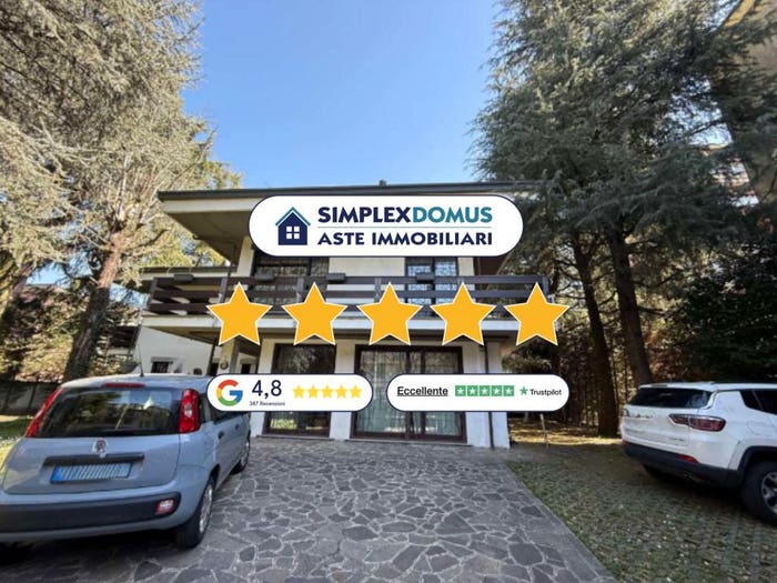 Casa con 6 locali in vendita in Via BANFI, Semicentro, Vimercate