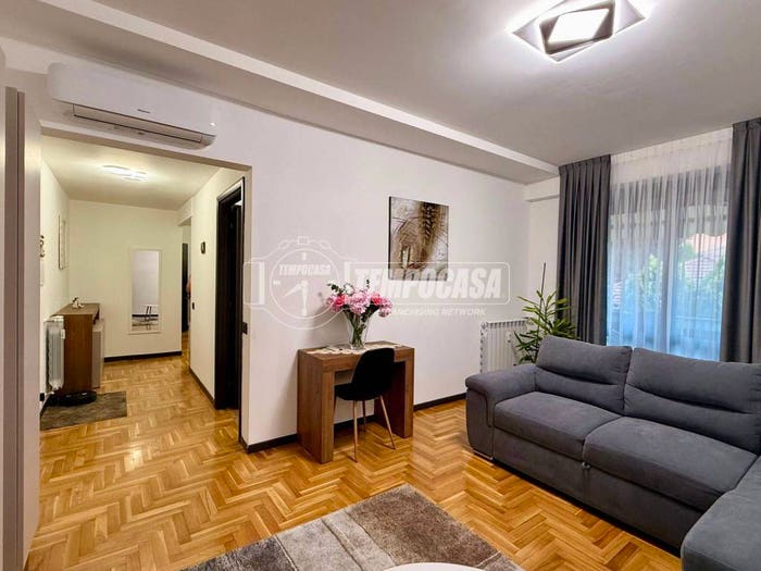 Appartamento trilocale in vendita in Viale Giuseppe Verdi, Centro, Merate