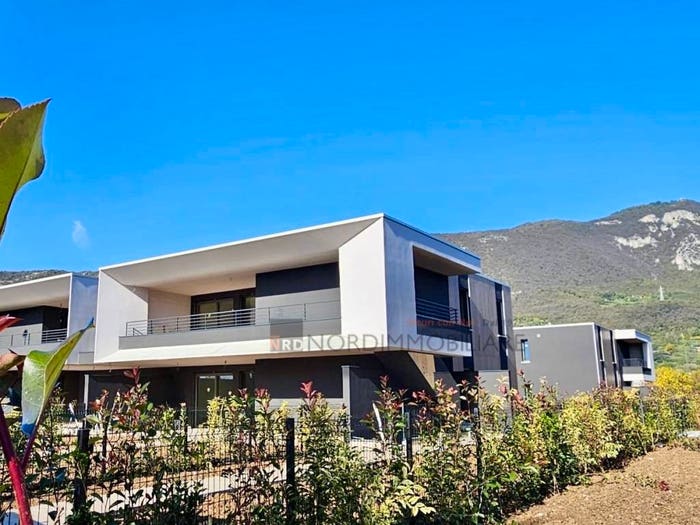 Casa quadrilocale in vendita in Via Molino Prati, Botticino