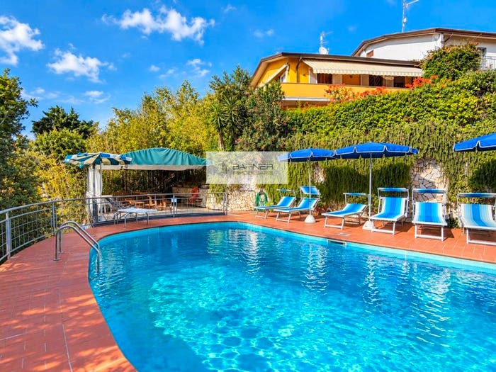 Casa con 6 locali in vendita in Via Marcaccio, Pieve a Elici Montigiano Gualdo, Massarosa