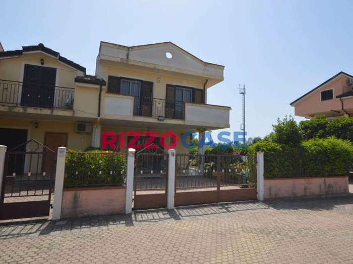 Casa quadrilocale in vendita in Via Michelangelo Buonarroti Residence Parco Buontempo, Villapiana Scalo, Villapiana