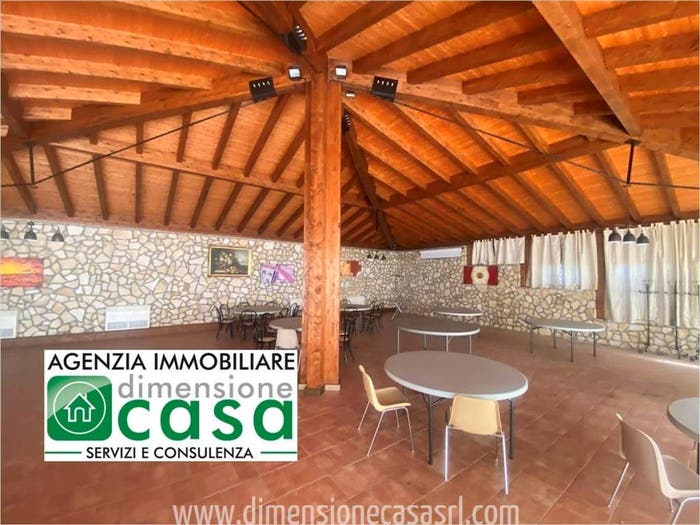 Casa con 6 locali in vendita in Indirizzo non valido, Caltanissetta