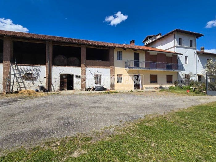 Casa con 6 locali in vendita in Via Pralormo, Santa Rita Tuninetti, Carmagnola