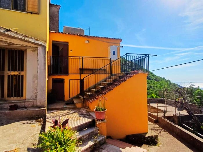 Appartamento trilocale in vendita in Località Torretta, Cetraro