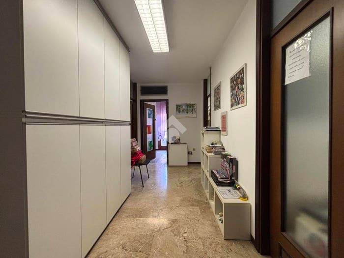 Appartamento quadrilocale in vendita in Via Giosuè Carducci, Canovine, Bergamo