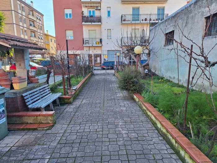 Casa con 6 locali in vendita in Via Giacomo Leopardi, Centro, Chiaravalle
