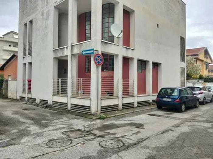 Appartamento trilocale in vendita in Via Degli Alpini, Centro, Avezzano
