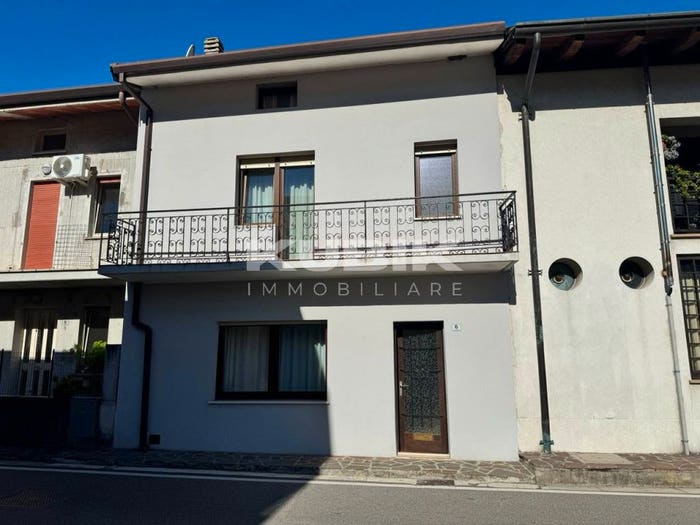 Casa trilocale in vendita in Via Libertà, Alesso, Trasaghis