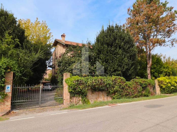 Casa con 6 locali in vendita in Via Pioppa, Pontegradella, Ferrara