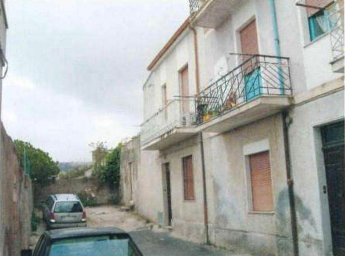 Casa con 5 locali in vendita in Via Fontana, Centro, Sorso
