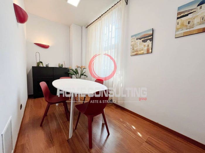 Appartamento trilocale in vendita in Via Vimercate, Ornago
