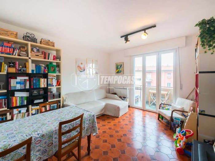 Appartamento trilocale in vendita in Via Val Bavona, Inganni, Milano
