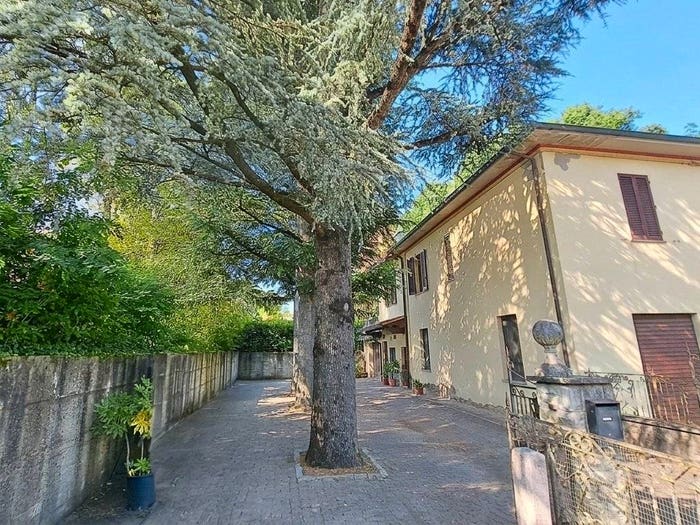 Casa con 6 locali in vendita in Località Rondine, Quarata, Arezzo