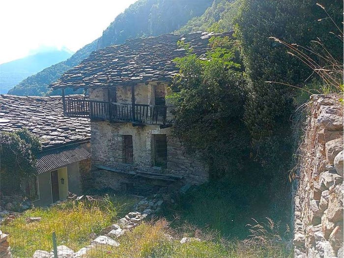 Case in Vendita e in Affitto - 2