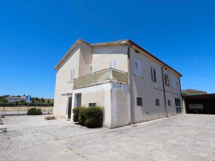 Casa con 6 locali in vendita in Via De Pinedo, Villa Rosa, Martinsicuro