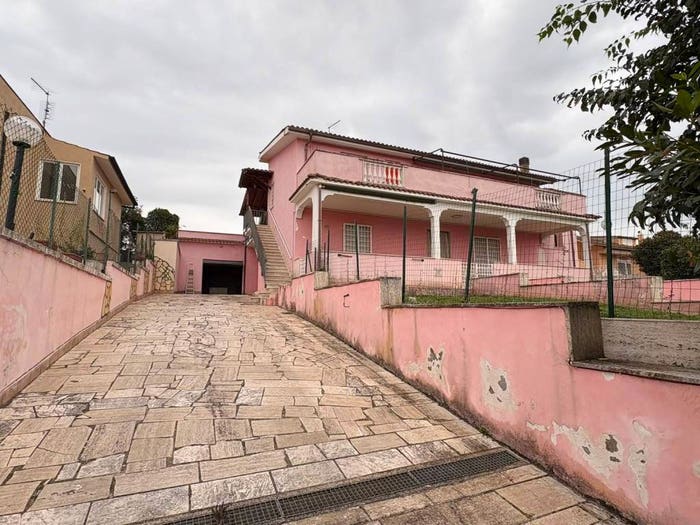Appartamento bilocale in vendita in Via Massa di San Giuliano, Castelverde, Roma
