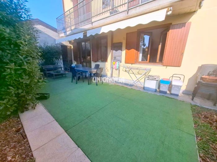 Appartamento bilocale in vendita in Via Grazia Deledda, Centro, Vedano Olona
