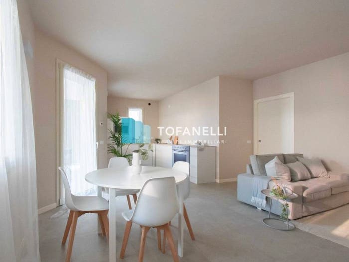 Appartamento quadrilocale in vendita in Via Liguria, Rodengo Saiano