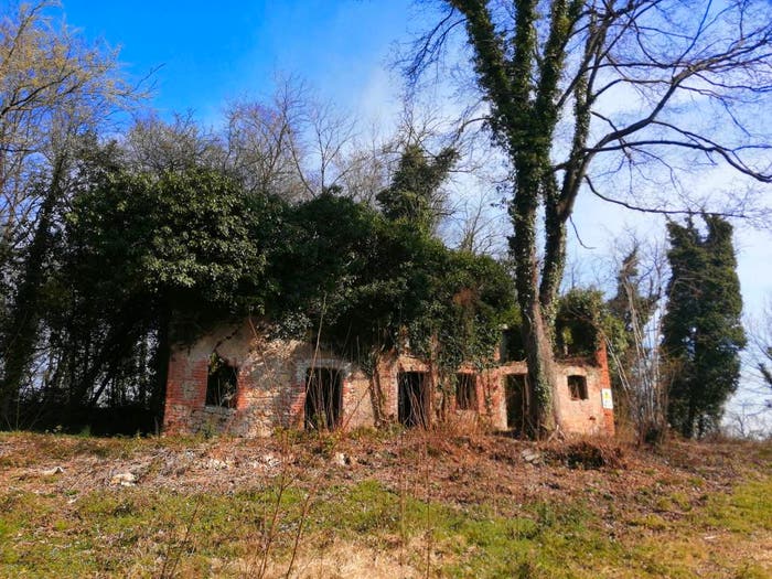 Casa con 6 locali in vendita in Nervesa della Battaglia
