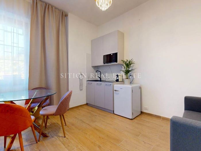 Appartamento bilocale in vendita in Viale Famagosta, Famagosta, Milano