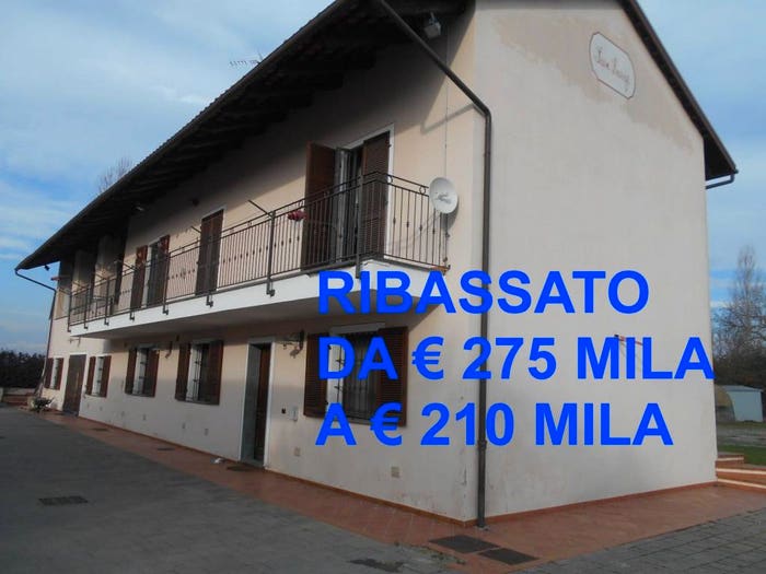 Casa con 6 locali in vendita in Strada Provinciale CiglianoSaluggia, Cigliano