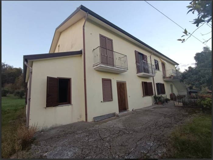 Appartamento quadrilocale in vendita in Contrada Mascalcia, Rivello