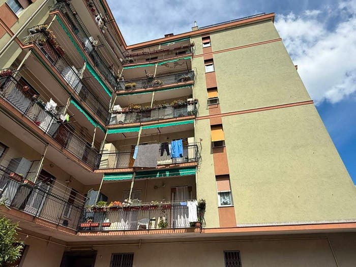 Appartamento trilocale in vendita in Salita Gambonia, Struppa, Genova