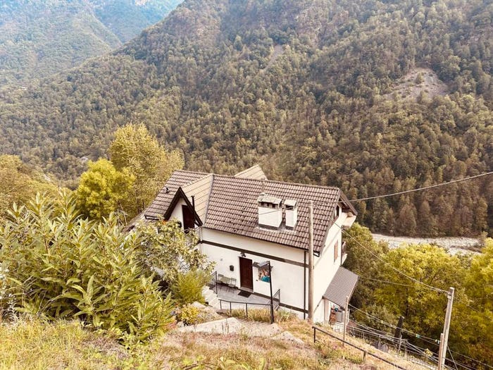 Casa bilocale in vendita in Loc Loreto Snc, CalascaCastiglione