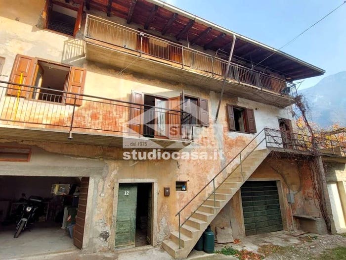 Casa con 6 locali in vendita in Mama d'Avio, Mama Di Sopra, Avio