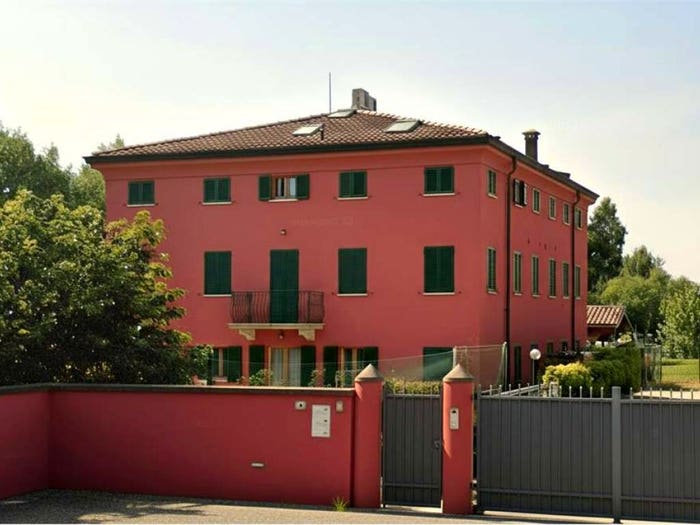 Appartamento con 6 locali in vendita in Morane Contrada, Modena