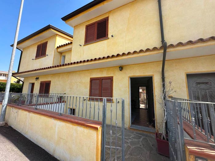 Casa quadrilocale in vendita in Via Giacomo Leopardi, Centro, Orosei